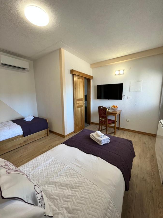 Mountain View Rooms Zadvarje Exterior photo